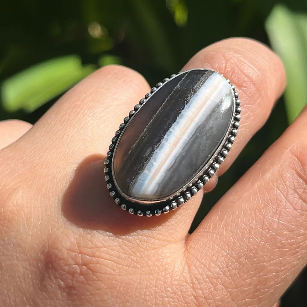 Size 7 925 silver‎ plated banded ohwyee opal ring